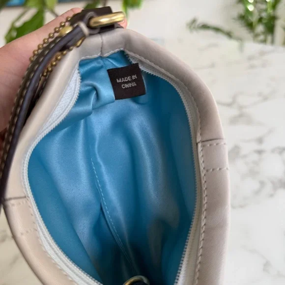 COACH Y2K Vintage Carly Leather Wristlet Mini Bag 40492 Parchment Ivory Brown - Picture 13 of 15